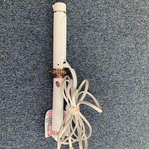 T3 Twirl Ceramic 1.25” Curling Iron